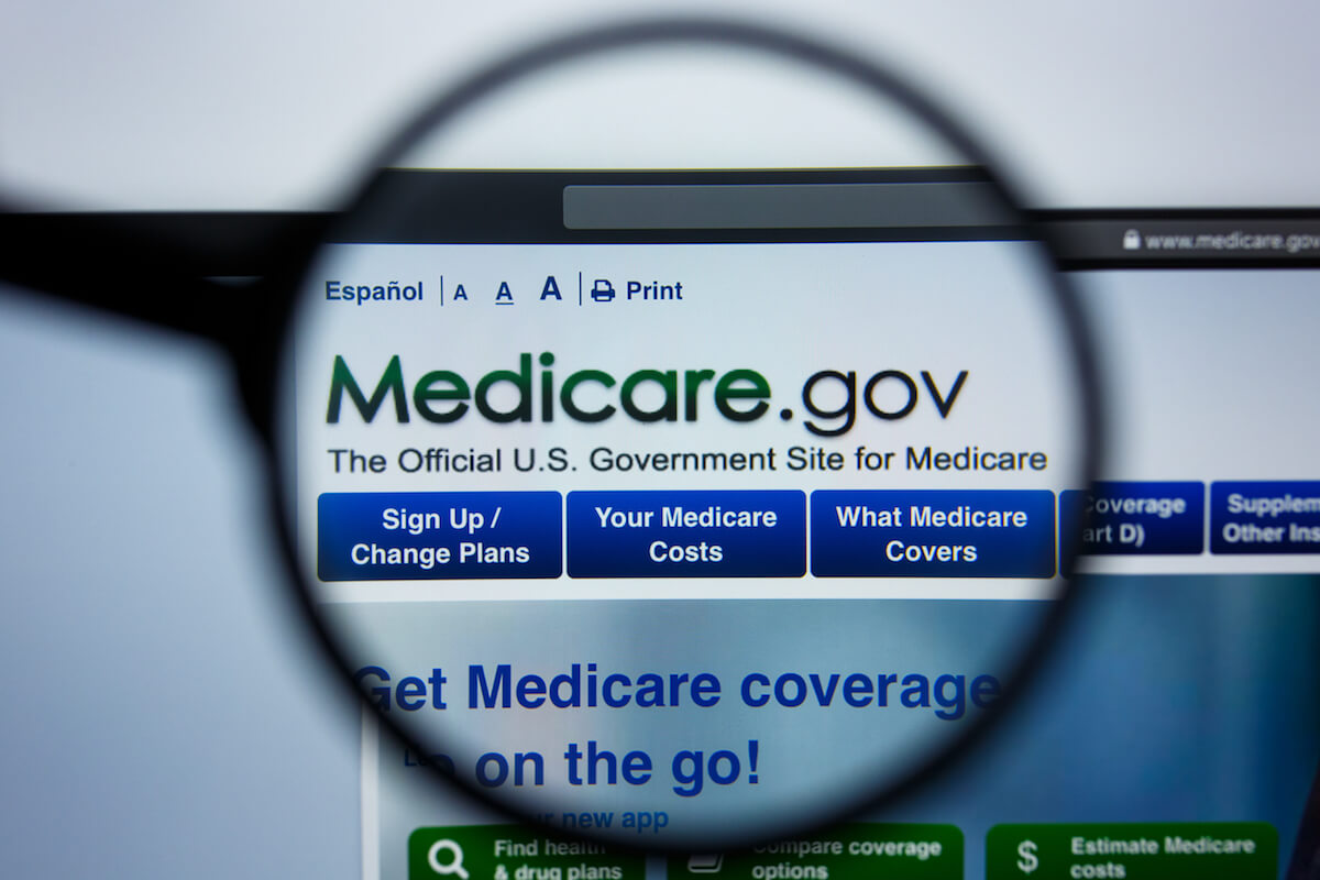 Close up of medicare website-How to pay for dementia care